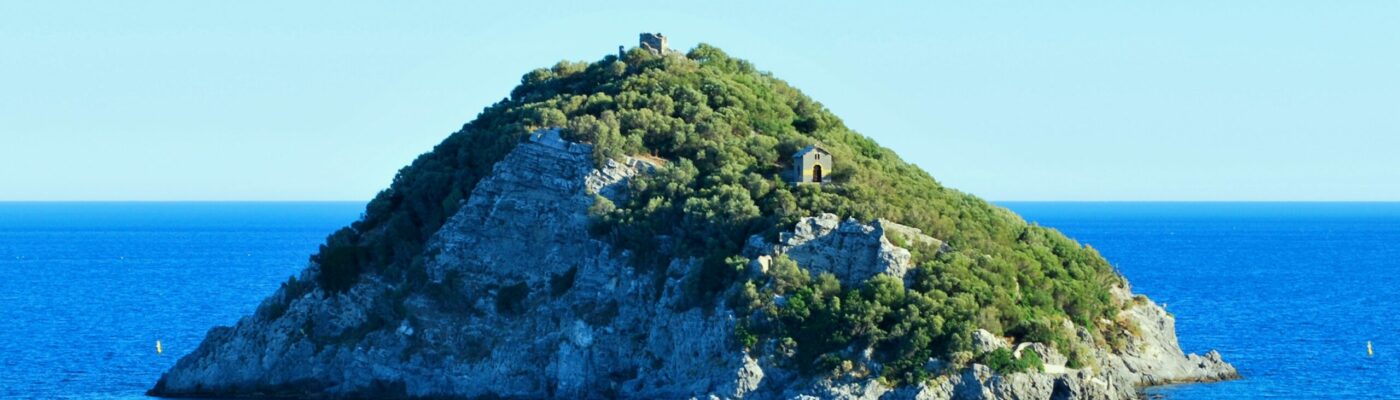 Isola_di_Bergeggi Isola di Bergeggi